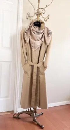 【美品】BURBERRY シルクコート レディーススカーフ付き ベージュ