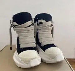 ネイビー/ホワイト ハイカットスニーカー