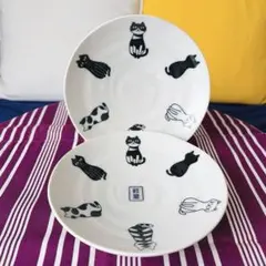【新品未使用品】美濃焼 おすわり猫 プレート 皿 和食器 アニマル 2点セットのサムネイル