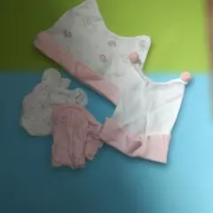 ベビー用うさぎ柄帽子とミトンセット