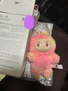 ラブブぬいぐるみ