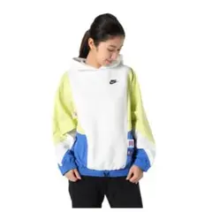 サイズ　NIKE アイコン クラッシュ ウィメンズ プルオーバー フーディ