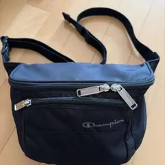 チャンピオン　ウエストポーチ　ボディバッグ　BLACK 美品のサムネイル
