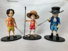 A⑦ 【箱無し】ワンピースフィギュア3体（エース、ルフィ、サボ）