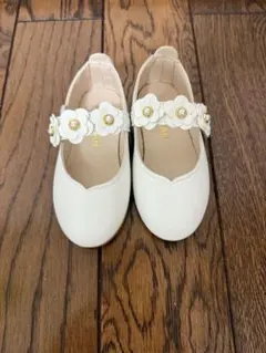 フラワー装飾 ホワイトシューズ