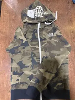 ノースフェイス　迷彩パーカー　サイズXS 美品