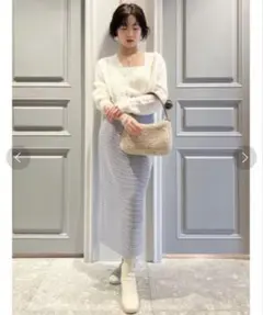 LILY BROWNビット付リバーシブルベルトタイトスカートのサムネイル
