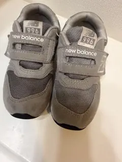 New Balance 996 グレー キッズシューズ
