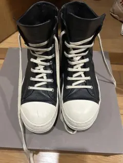 2026年最新】rick OWENS スニーカー 41の人気アイテム - メルカリ