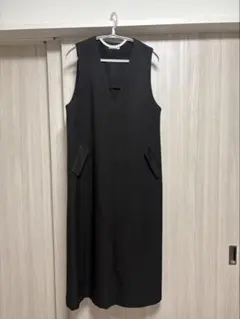 Item thumbnail for item cd84d73f-bf2f-4a90-82bd-79aea0ec6f83