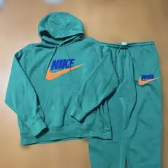 NIKE パーカーとパンツセットアップ　グリーン　２ＸＬ
