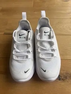 NIKE スニーカー 18.5センチ