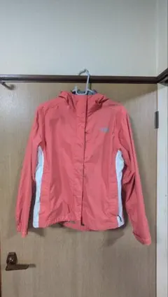 The North Face コーラルピンク ジャケット