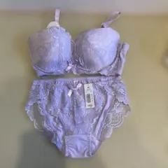 脇高ブラジャー ショーツセット パープル Mサイズ　エメフィール　D75