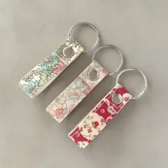 リバティラミネート×合皮の二重リングキーホルダーセット(5) - メルカリ