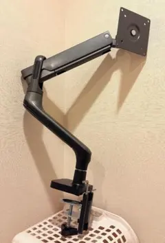 ★送料1050円込★ iggy イギー モニターアーム DA212 ブラック