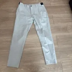 ライトグレー スリムフィットスラックス