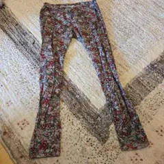 花柄　レギンス