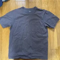 ダークグレー クルーネック Tシャツ ポケット付き
