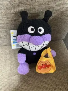 バイキンマン　ぬいぐるみ