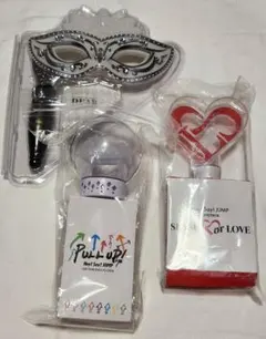 ＝LOVE ペンライト 2本セット イコラブ ペンライト 2025 イコラブ ペンライト2本の通販 by