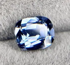 天然マダガスカル産マルチカラーサファイア 1.08ct 氷河ブルー 
