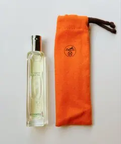 HERMES UN JARDIN SUR LE NIL 香水