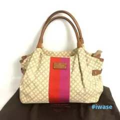 Item thumbnail for item e3081003-1e0c-41eb-9ee2-4c378512b14a