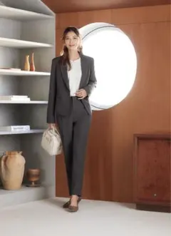 HK テーラードジャケット➕パンツ