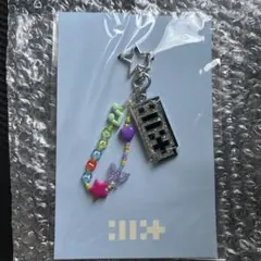 Item thumbnail for item d3890709-7e17-44f8-b6ab-893c3750de70