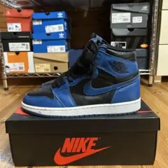 ダークマリーナブルー