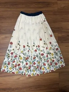 ザヴァージニア　フラワープリント フレアスカート