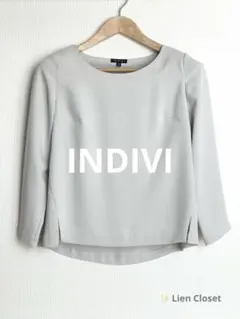 INDIVI ライトグレー ブラウス 長袖 とろみ ラウンドネック 上品
