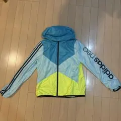 アディダス ウィンドブレーカー