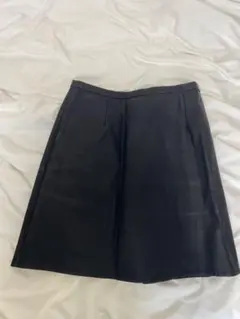 レザー台形ミニスカート