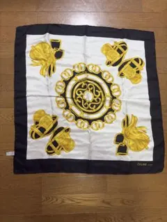 2025年最新】CELINE シルクスカーフの人気アイテム - メルカリ