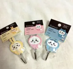 木製マグネットフック　ちいかわ　ハチワレ　うさぎ
