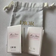 Diorポーチ➕Miss Dior Blooming Bouquet 2本セット