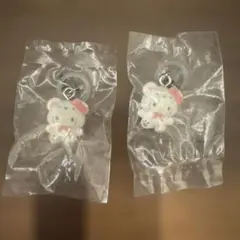 サンリオ ふわふわスノーめじるしアクセサリー ハローキティ 2個