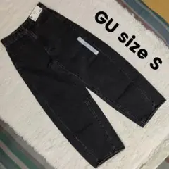 新品 GU size S バレルレッグジーンズ 丈短め ジーユーのサムネイル