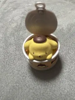 サンリオ ガチャガチャ 缶詰 ポムポムプリン プリン