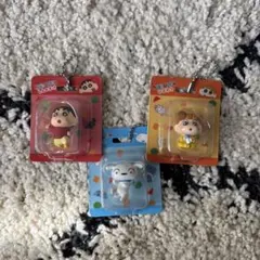 クレヨンしんちゃん フィギュア　キーホルダー