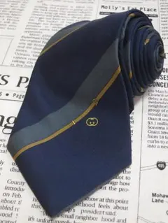 グッチ GUCCI   微光沢 ネクタイ 斜めストライプ レジメンタル