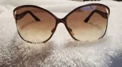 hyde氏着用モデル✨美品✨トムフォード　サングラス　TF156 hyde氏着用モデル✨美品✨トムフォード サングラス TF156 - メルカリ