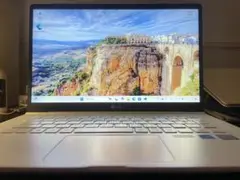 LG gram 12GB RAM, i5-8250U CPU 256GB