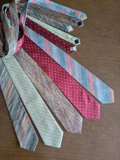 Item thumbnail for item 8d080ffb-90d0-47b6-87b6-27551134ccfe