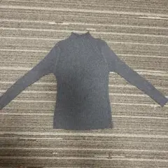 リブ編みハイネック長袖セーター グレー