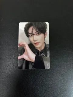 【限定値下】 ZB1 日本　ICONIK ソロ　トレカ　右ハート　リッキー　⭐︎