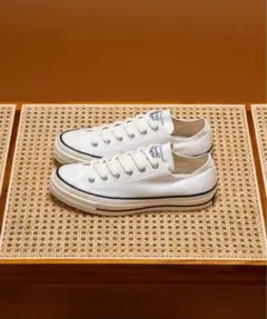 Converse スニーカー