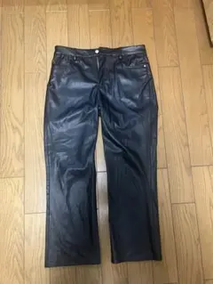 ZARA フェイクレザー　フレアパンツ